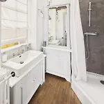 Grand Manoir Avec Terrasse Et Piscine Pour 10 بيت للعطل *