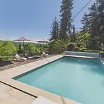Grand Manoir Avec Terrasse Et Piscine Pour 10 סן-ליון-סור-ווזר