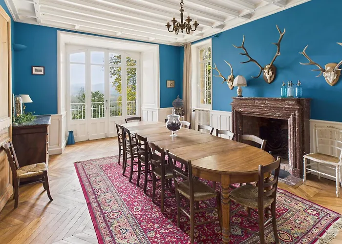 Grand Manoir Avec Terrasse Et Piscine Pour 10 度假居 *